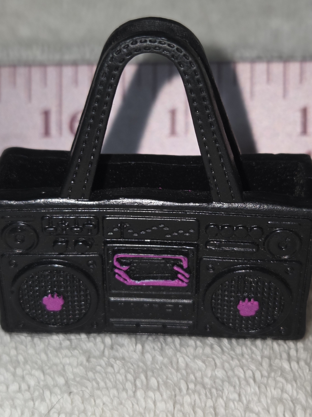 Mattel Monster High Howlewn Dance Class Black Mini Boombox Handbag